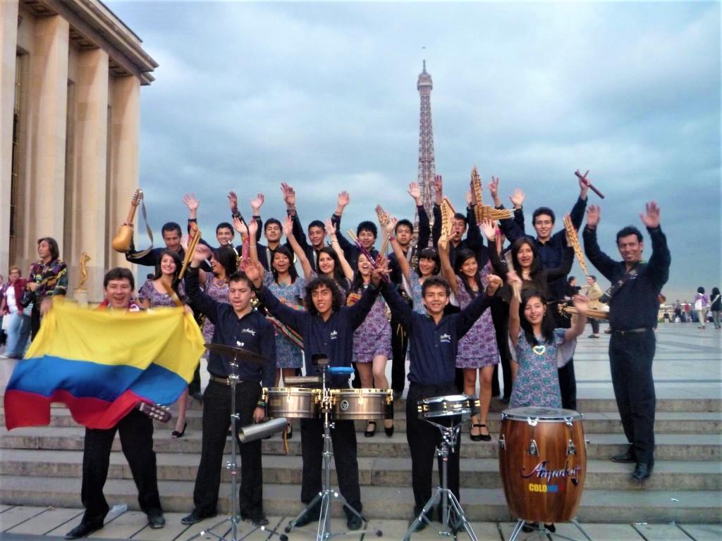 QUE REPRESENTACIONES NACIONALES E INTERNACIONALES A TENIDO LA E.M AMADEUS